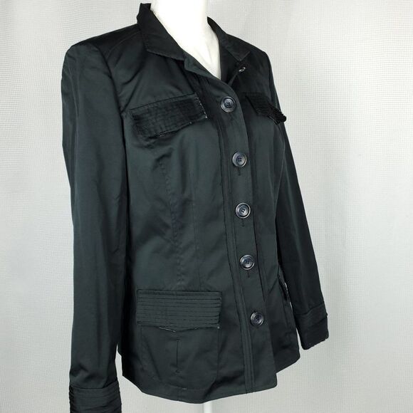Carlisle Button Down Jacket - Picture 3 of 11